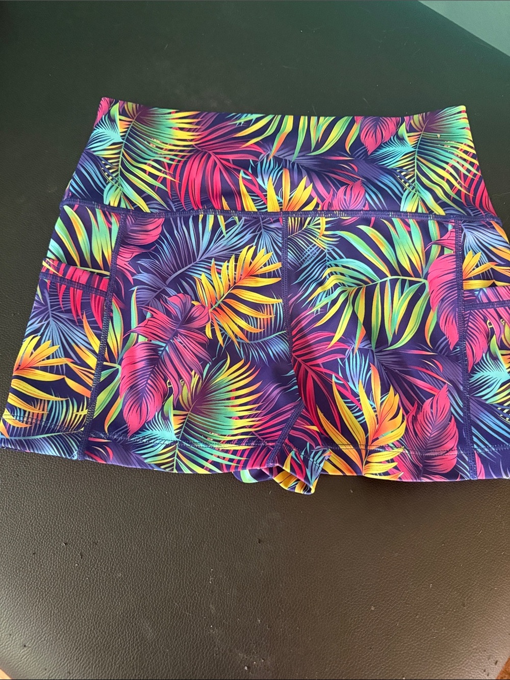Cvg 2.5” shorts Tropical Print Active